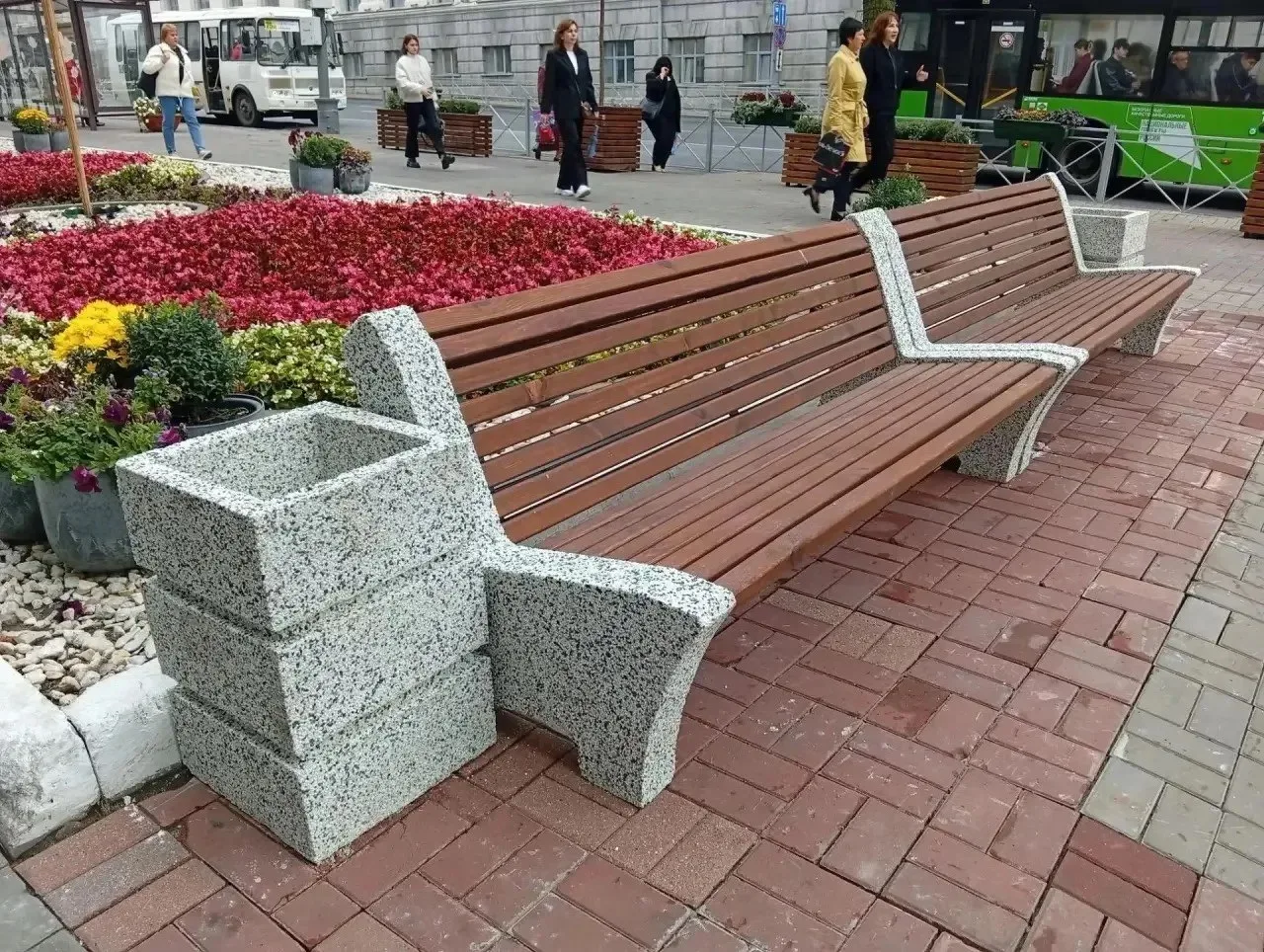 🪑 Скамейки и урны появятся на Ленина в Курске
