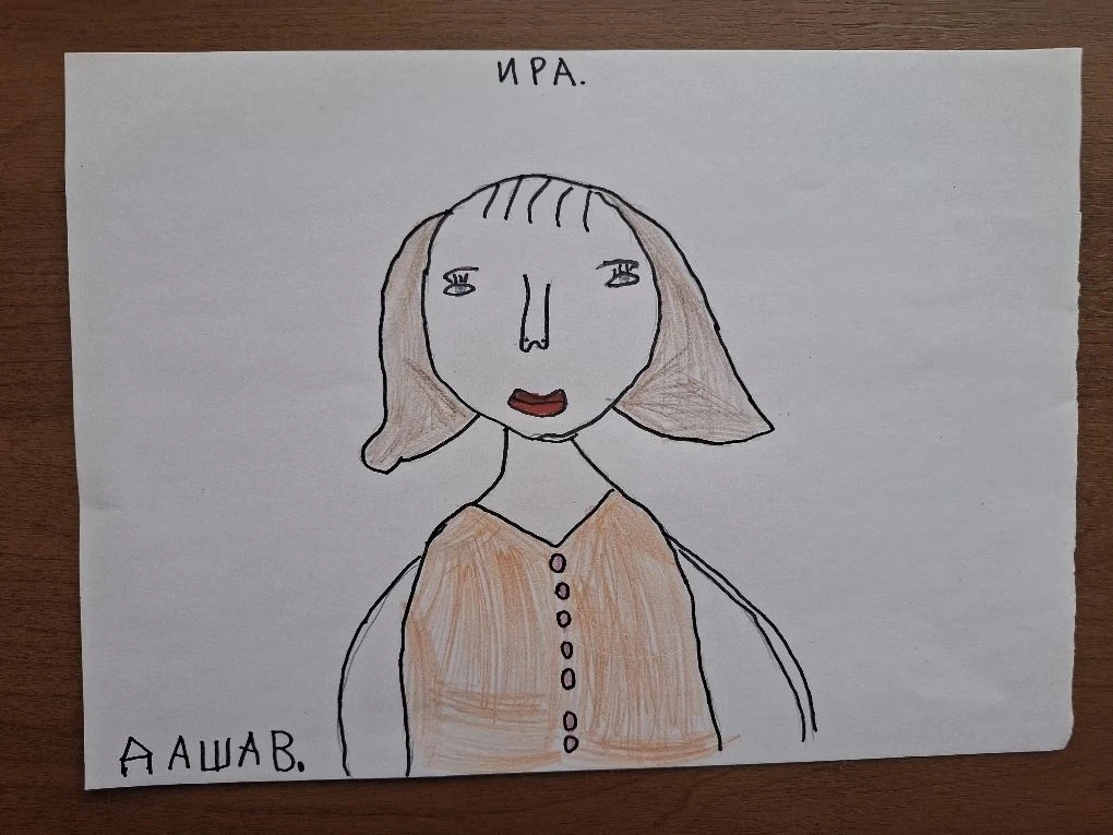 🎨 Вдохновленные любовью: дети рисовали портреты мам.

➡️В преддверии праздника 8 марта, ребята на з