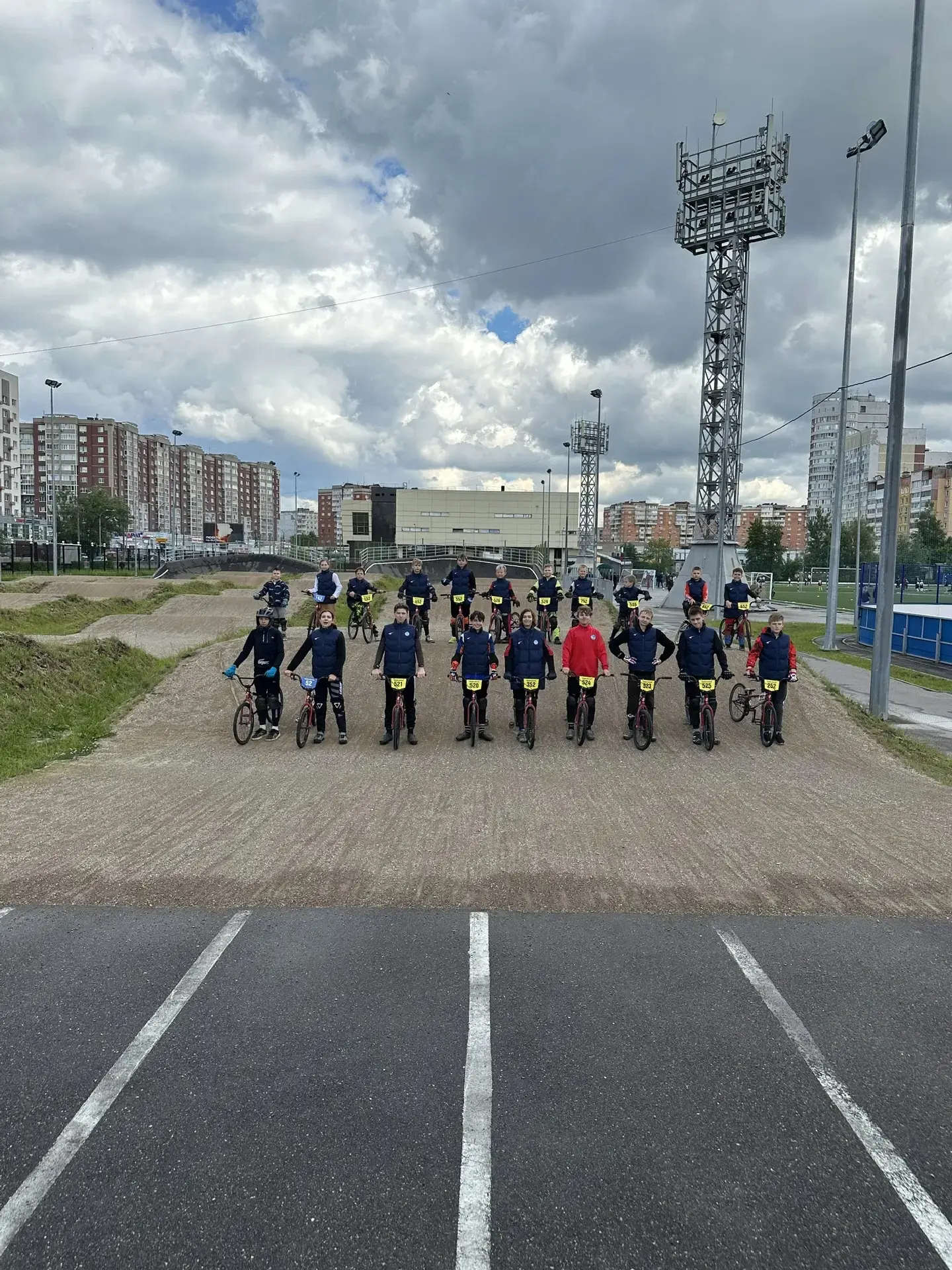 20 воспитанников СШ "ЧАЙКА" отделения велоспорта в составе сборной Нижегородской област...