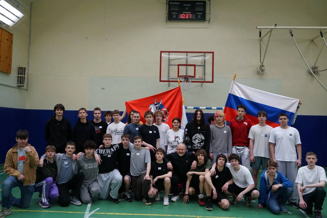 🏅 #СтудентыПК8 проверили себя на прочность!  Преподаватели физической культуры #ПК8 Александр Яковле
