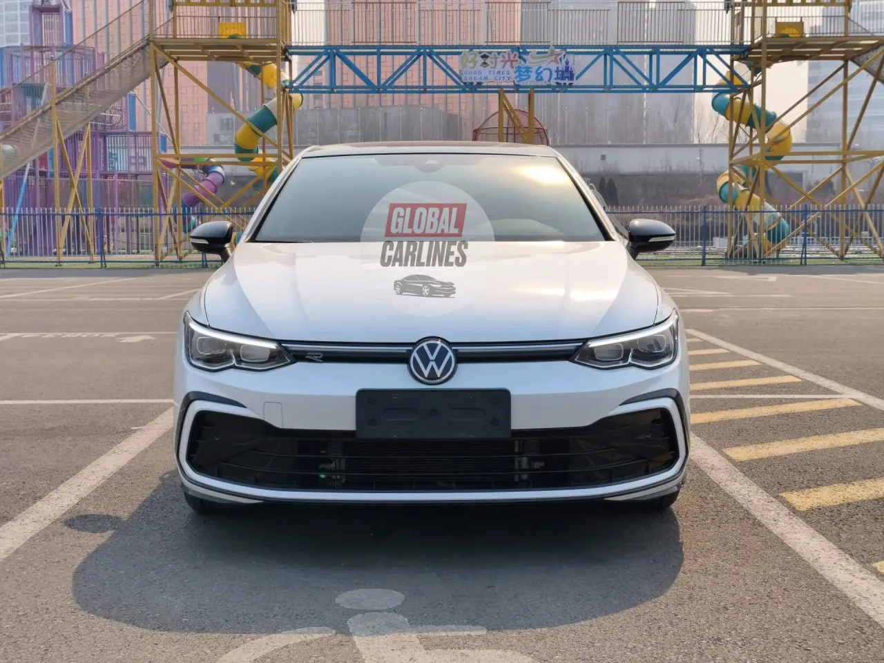 В ПРОДАЖЕ:👇 Volkswagen Golf 280TSI DSG R-Line 2022/04  • направление: Китай • год выпуска - 2022/04 