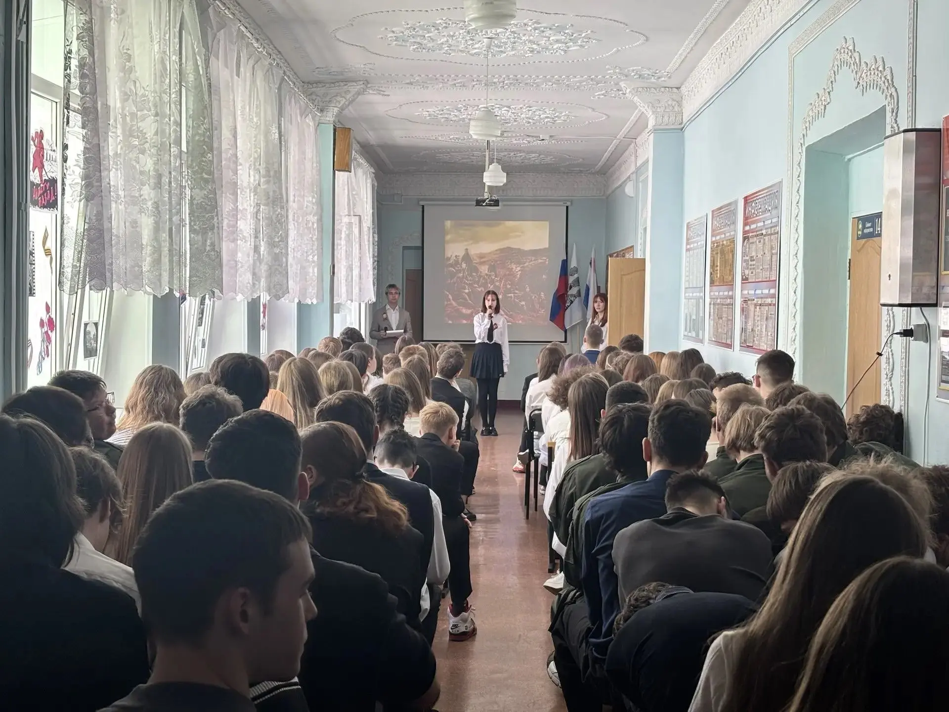 Вчера наши ведущие и зрители прожили 1418 дней войны.