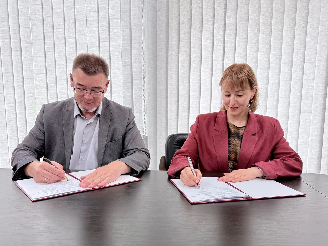Подписали официальное соглашение о сотрудничестве с Юрием Филипенко  председателем реги...