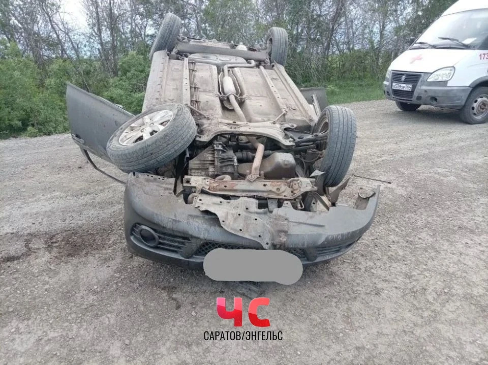 В Аткарском районе случилось дорожно-транспортное происшествие с участием автомобиля "Джили", в резу