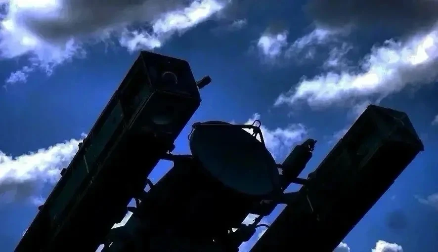 ⚡️ За прошедшую ночь дежурными силами ПВО перехвачено и уничтожено 148 воздушных целей ...
