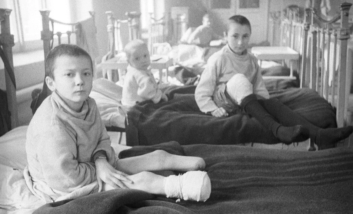 Дети блокады. Как учили, лечили, спасали маленьких ленинградцев