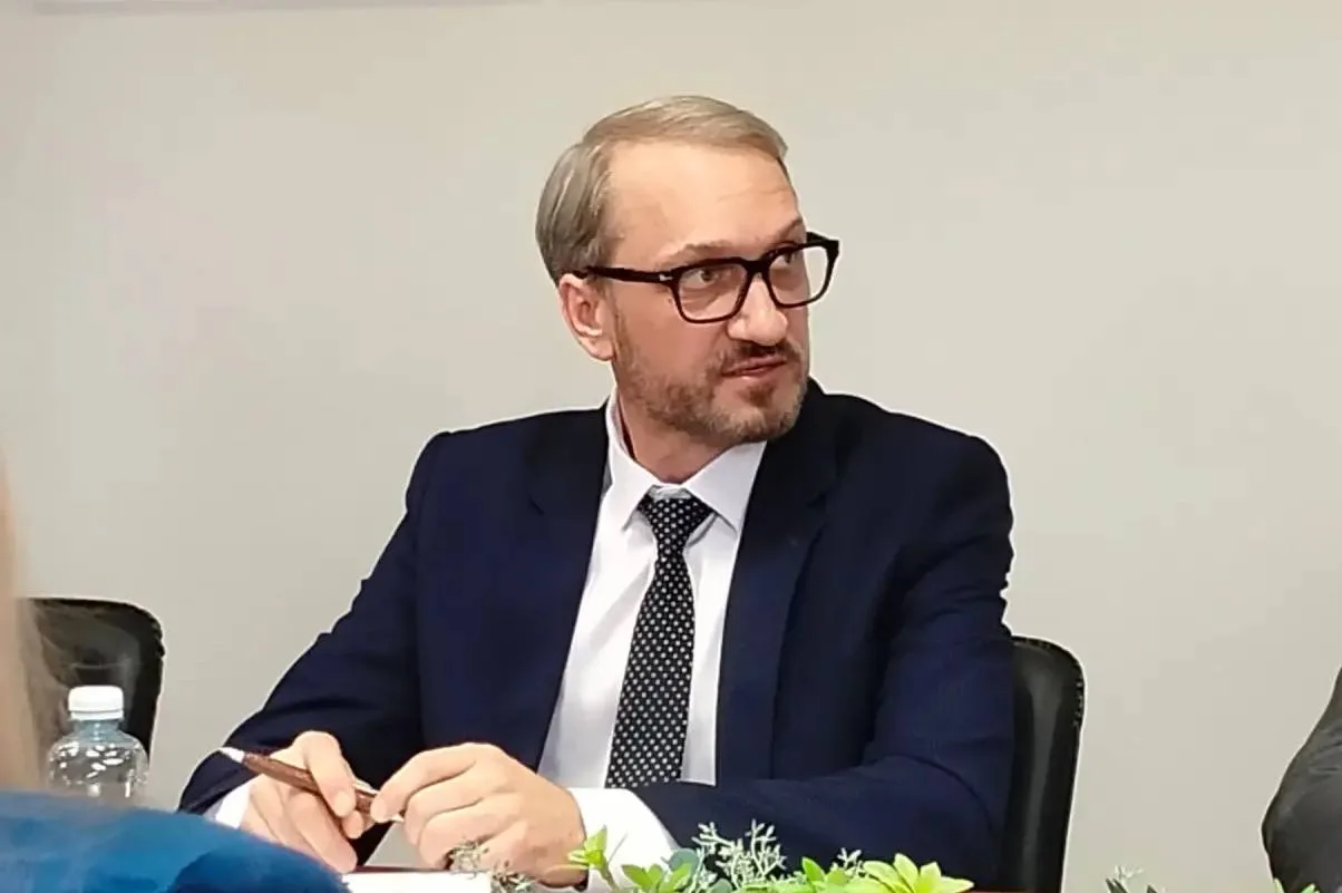 В Челябинске сменили главу Курчатовского района. Предыдущий руководитель Константин Мат...
