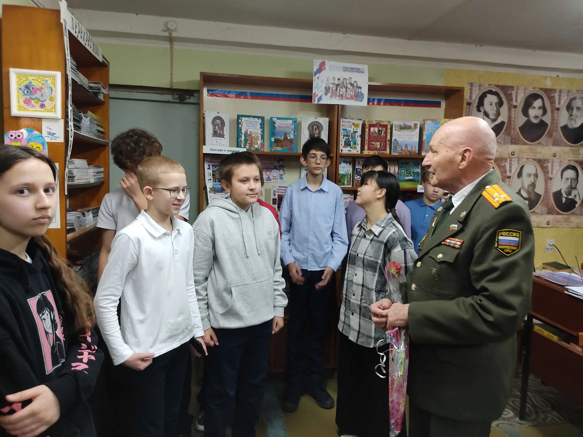 Урок русской доблести «Нет выше чести - Родине служить!»   23 февраля - особая дата, когда сердца на