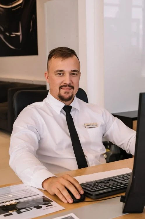 Пока вы ждёте — машины не дешевеют