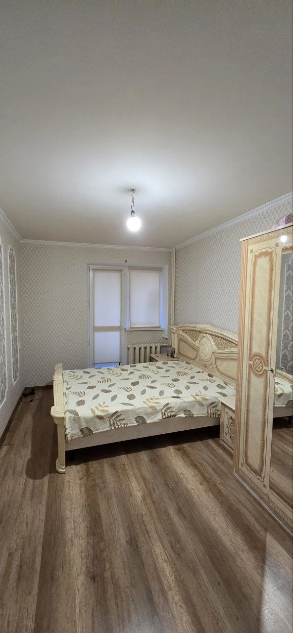 Продам трехкомнатную квартиру

🌇Донецк, Ворошиловский район, Пр-т Дзержинского/50 лет СССР📍

💰Сто