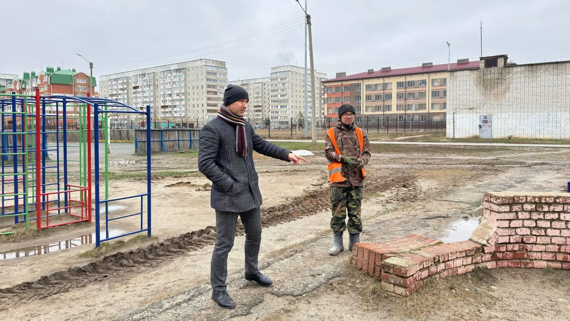 ⚒️ В микрорайоне Сомбатхей в Йошкар-Оле приступили к благоустройству пешеходной зоны  В Йошкар-Оле н