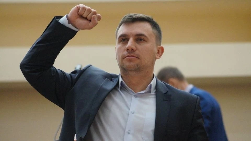 ⚡️Суд оштрафовал экс-депутата Бондаренко на 1 тыс. рублей и лишил его права избираться