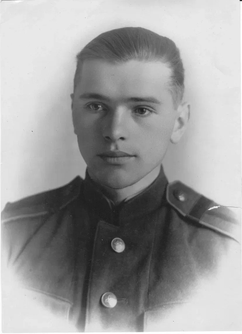 Наши ветераны ⭐  105 лет назад родился выдающийся советский спортсмен,  выпускник 1-й Московской арт