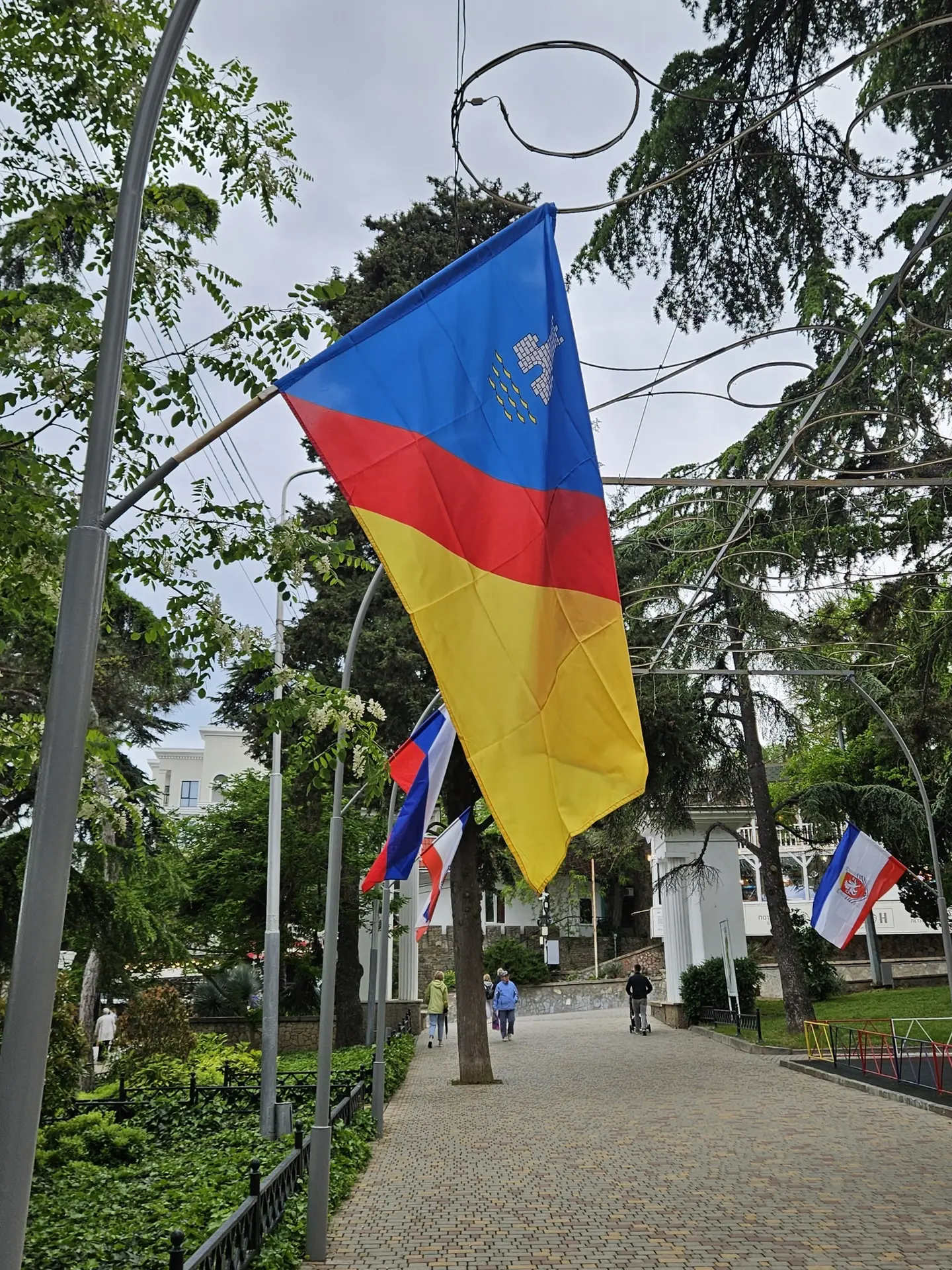Город-курорт Алушта на Южном берегу Крыма отметил свой День города. 🎈

💐 День города отмечается еж
