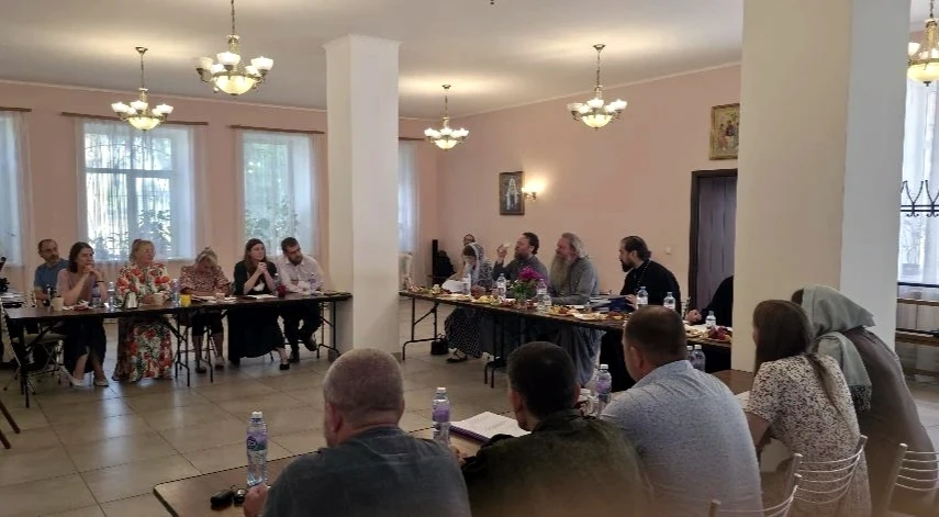 Студенты Центра подготовки церковных специалистов защитили выпускные квалификационные работы

12 июн