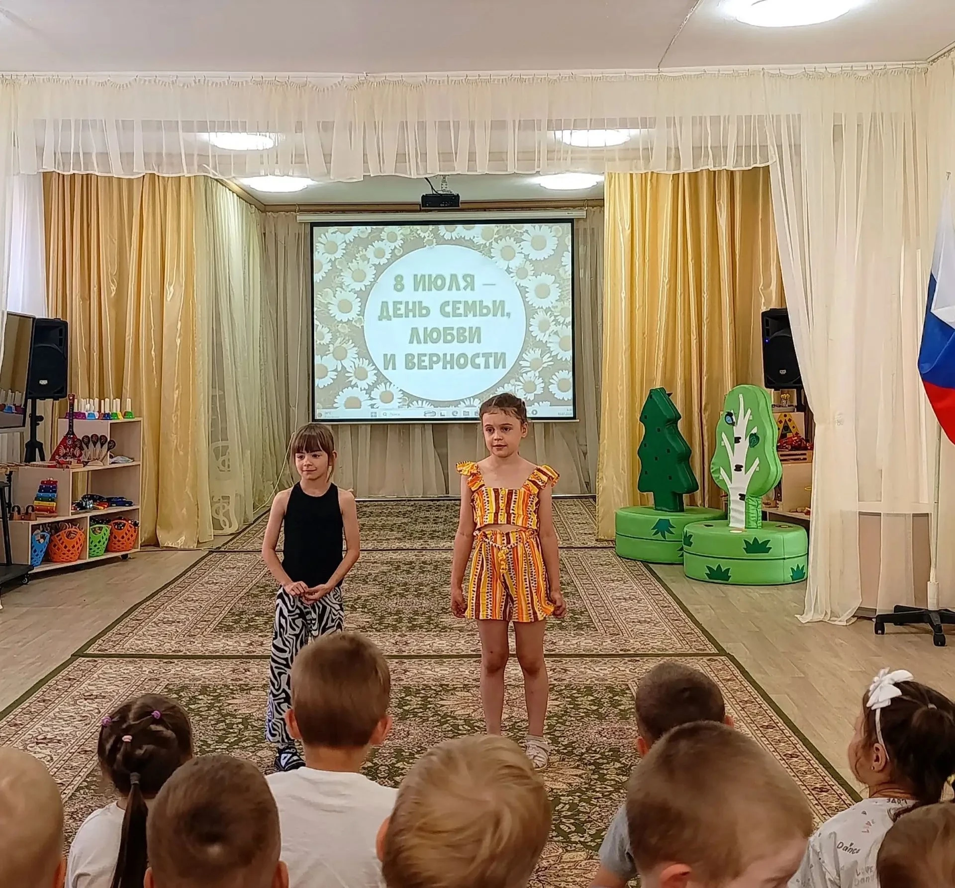 Сегодня в нашем детском саду прошло итоговое мероприятие, посвященное семье!
✨Праздник прошел в тепл