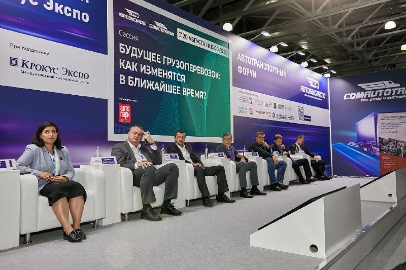 КАМАЗ показал свои новинки на ComAutoTrans и Большом тест-драйве