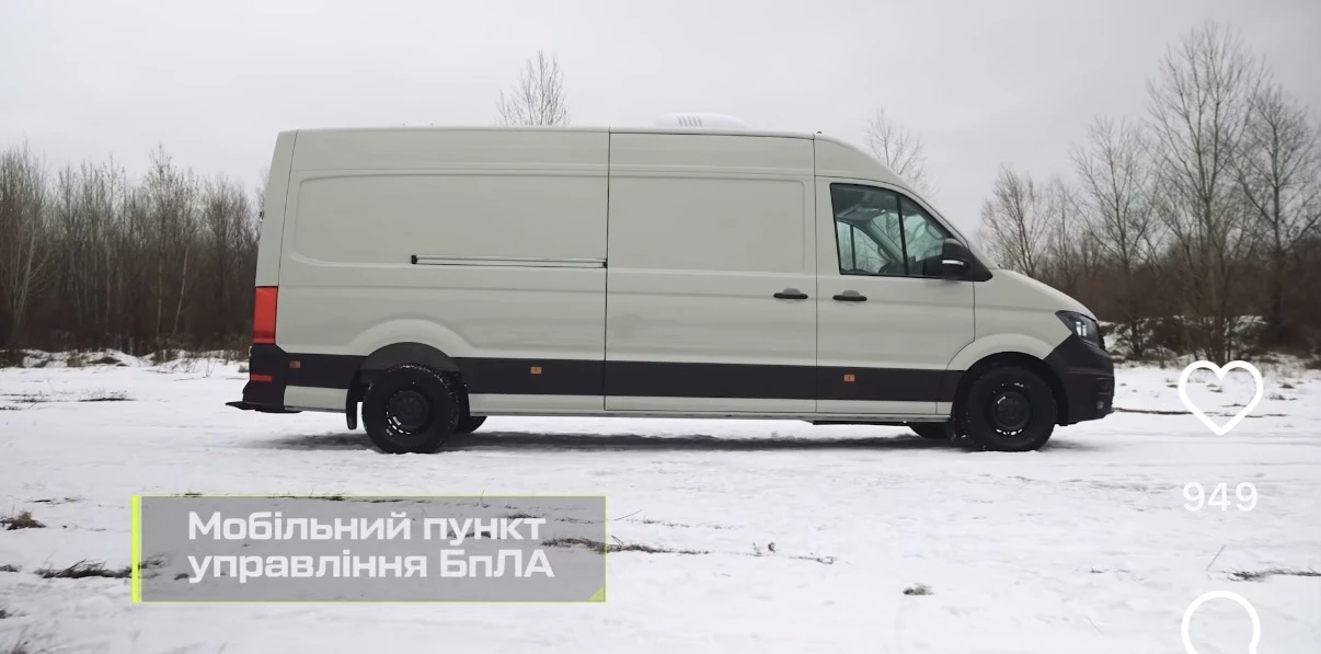 Хохлы создают  мобильные пункты БПЛА . А что у нас ? 😡
Все таки В.В.Путину докладывают не все. 
#До