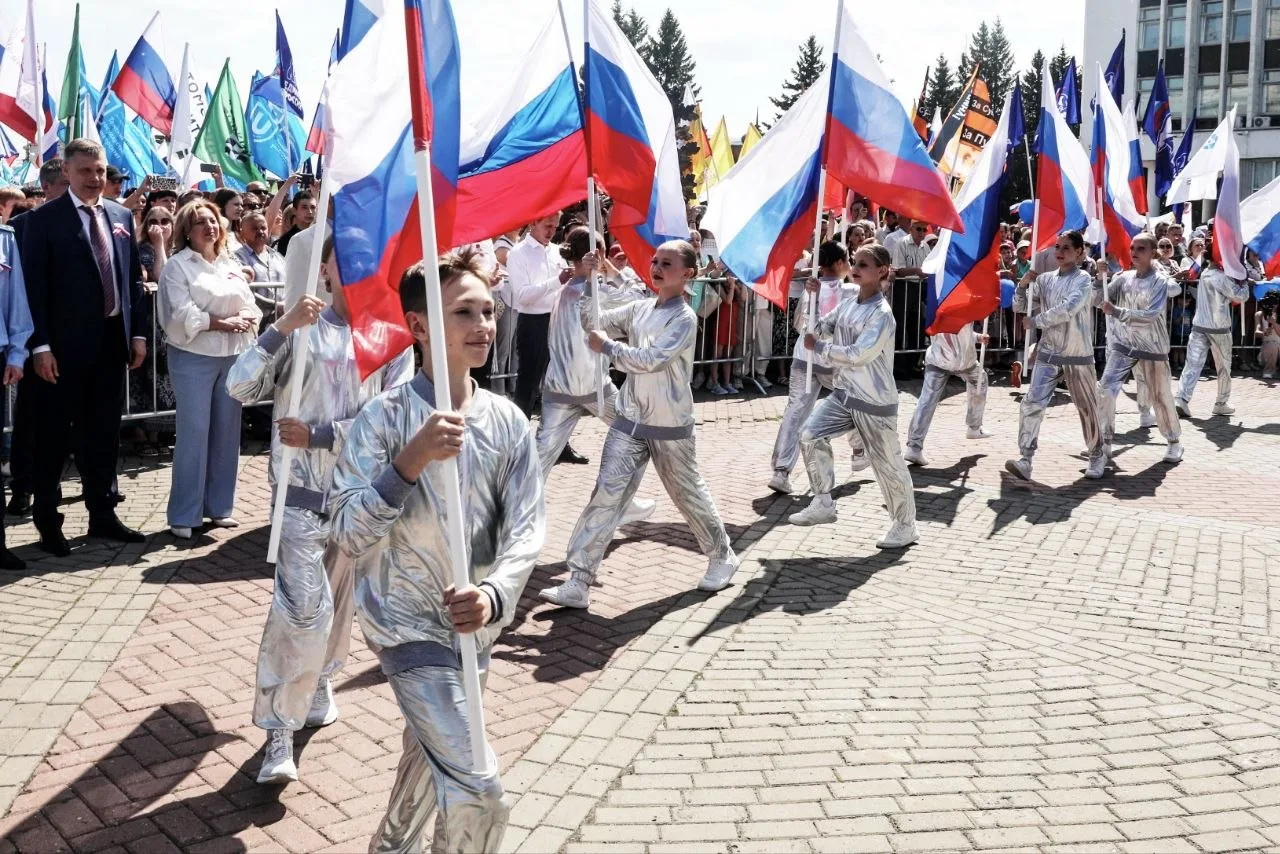 22 августа — День Государственного флага Российской Федерации