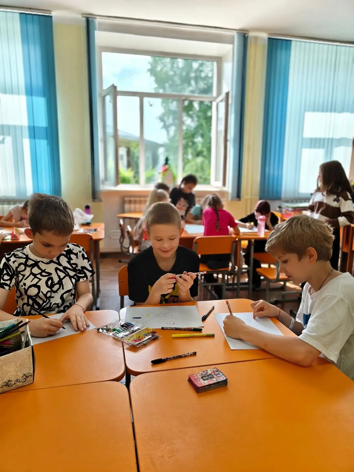 ☀️ День 12 в нашем пришкольном лагере: здоровье, спорт и отличные прогулки! 🌿Наш лагерь продолжает 