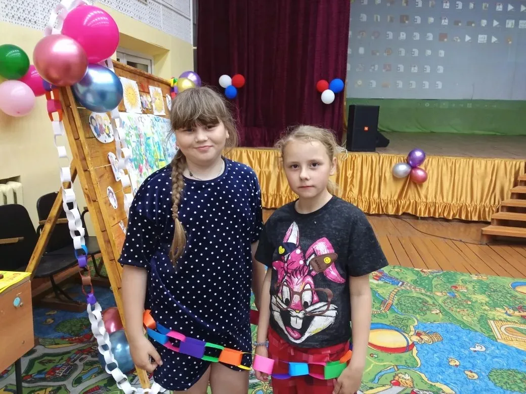 🤝 «Дружба крепкая не сломается»: в селе Сычёвка отметили Международный день друзей!

9 июня местный