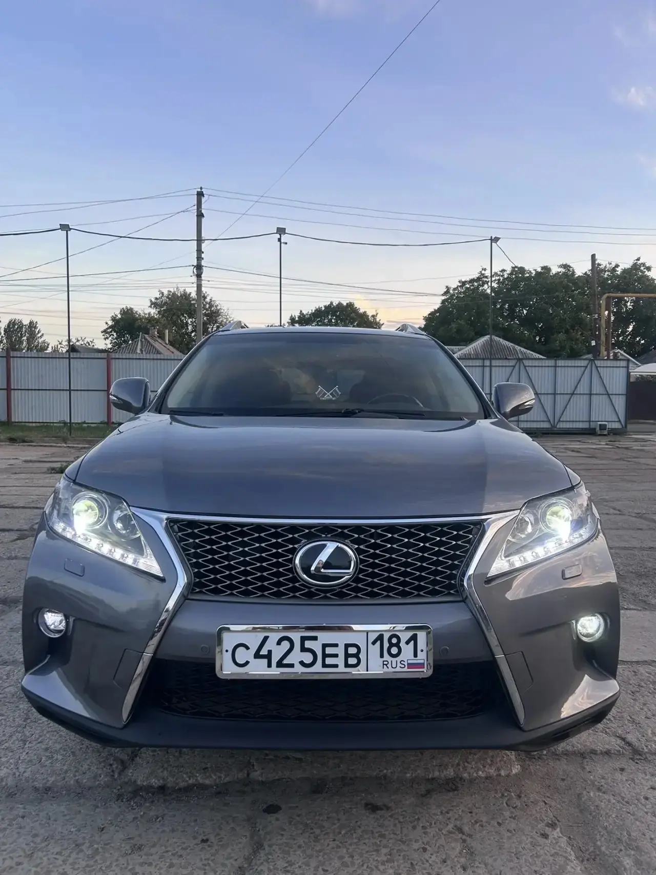 ПРОДАМ Lexus RX 350 привезен с Америки, был куплен с минимальным пробегом
