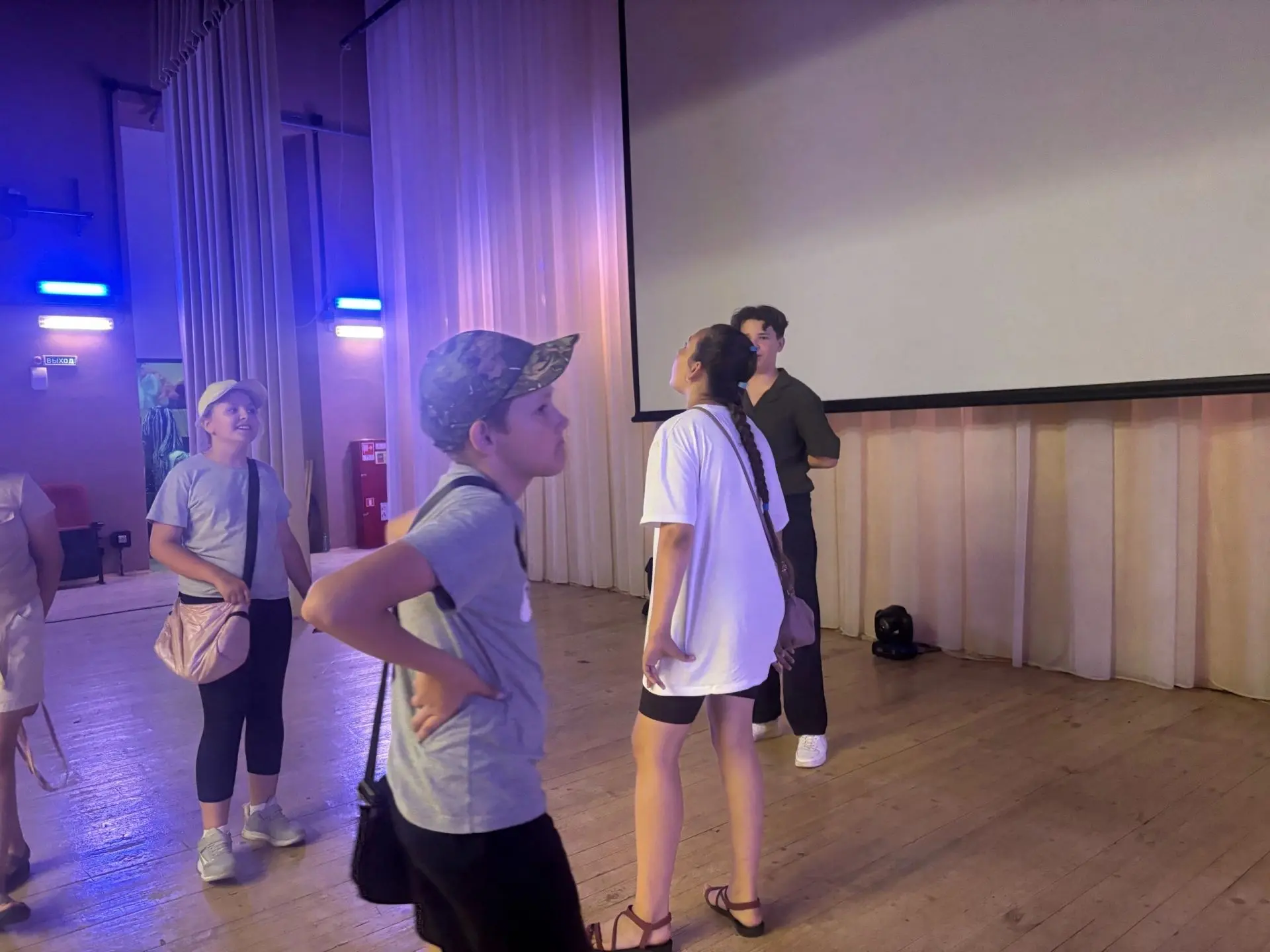 «Волонтёры наследия»: экскурсия по Научно-культурному центру 🎭🏛