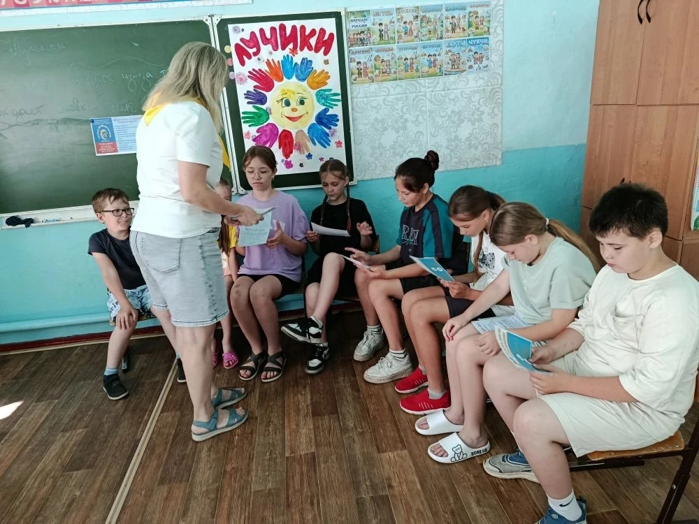 ‼️В нашем летнем лагере прошла  акция «Скажем наркотикам — нет!»🚫
    Ребята с энтузиазмом взялись 