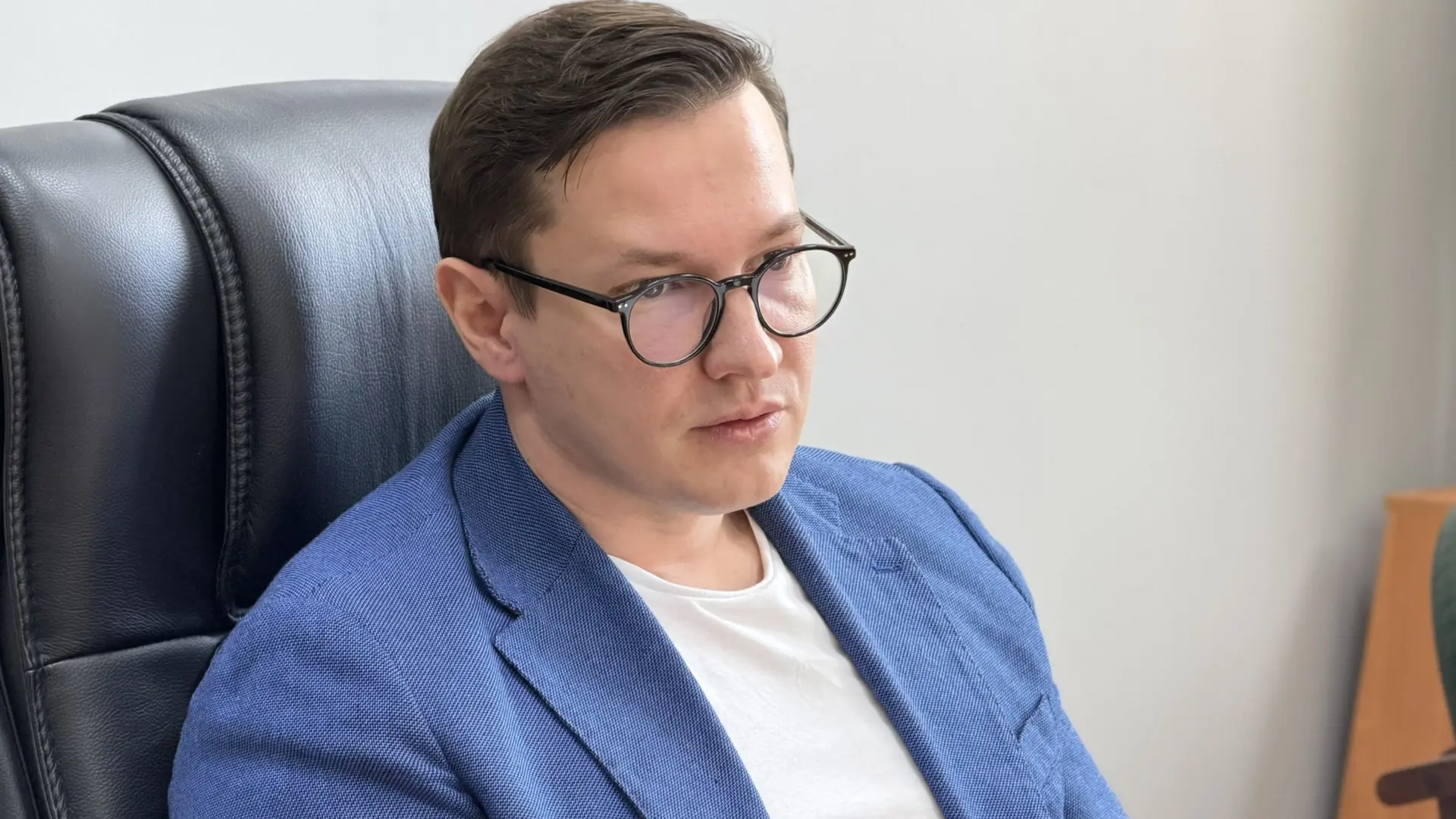 Сегодня с коллегами провели политчас.