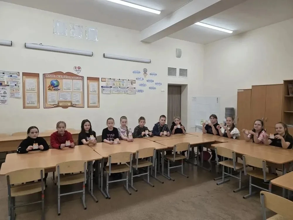 📢 Безопасное лето: важный разговор в 3 «В»  В преддверии летних каникул в 3 «В» классе прошёл важный