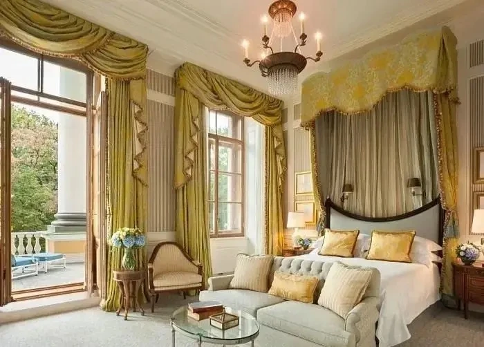 🏨 Канье Уэст остановится в самом дорогом отеле Петербурга — Four Seasons