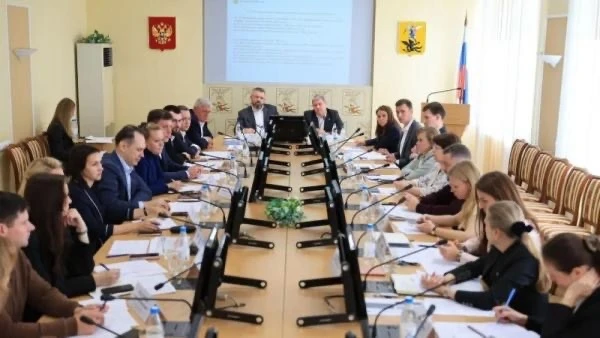 ❗️Власти Архангельска решили ежедневно разбирать ход работ на площади Профсоюзов.