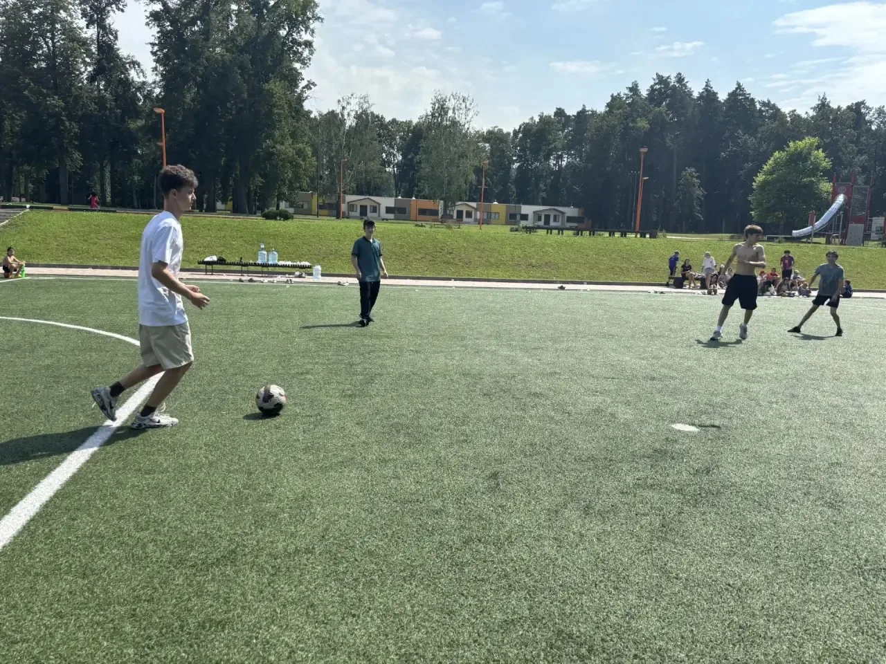 ⚽🏐 Спортивный День в Лагере! 🏐⚽

Сегодня у нас прошел настоящий спортивный праздник – турнир по фу