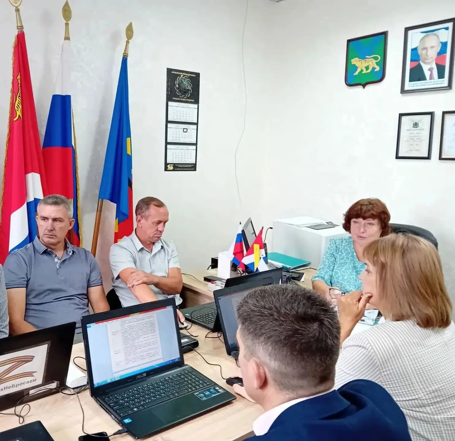Первую осеннюю неделю депутаты завершили очередным заседанием.