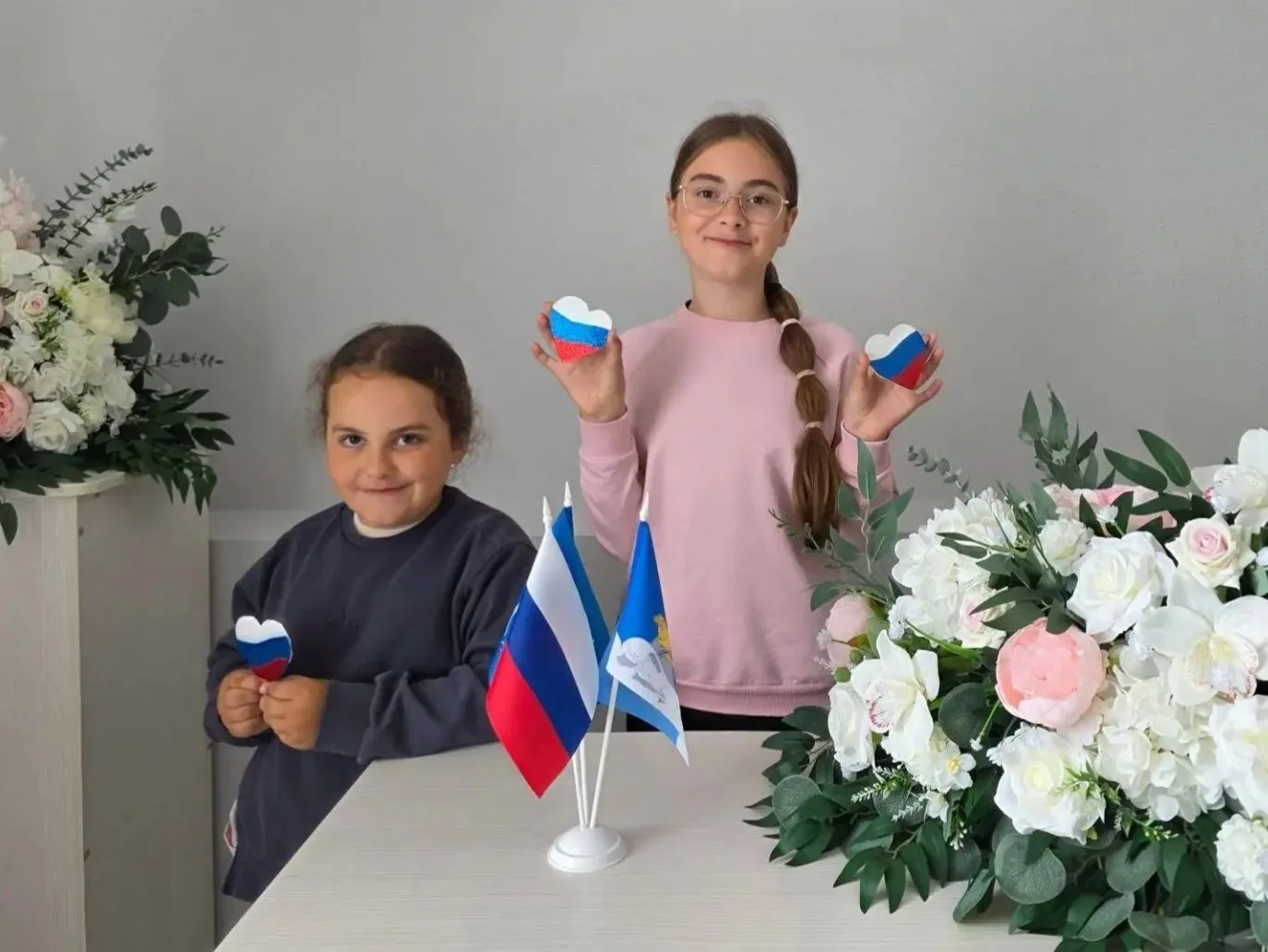 🧑‍🎨 В отделе ЗАГС Северо-Курильского района прошел творческий мастер-класс приуроченн...