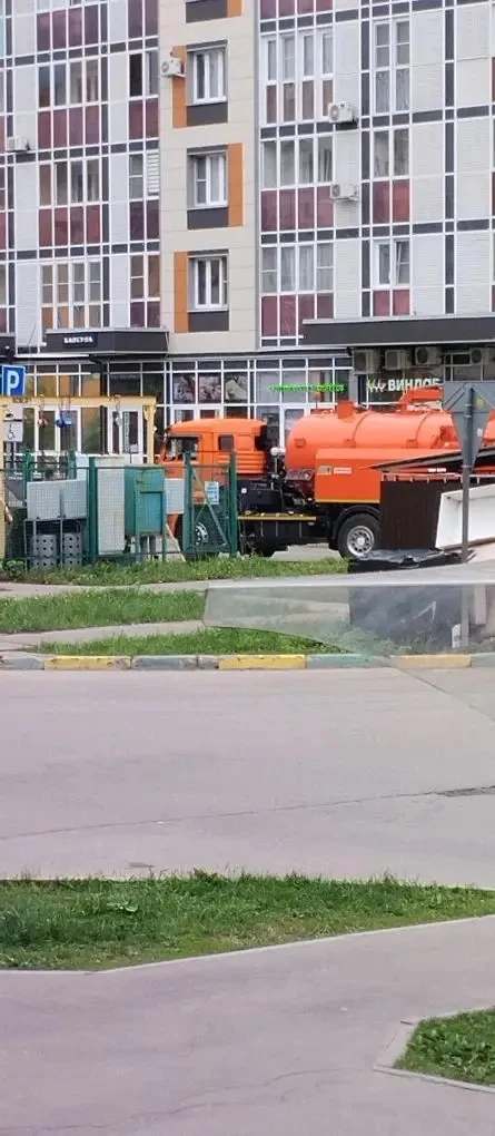 🚽🛠️ Вновь устраняем серьёзный засор канализации. И снова причина одна и та же.