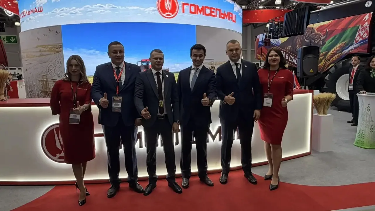 Первое подписанное соглашение — теперь в копилке достижений компании! 💼📜