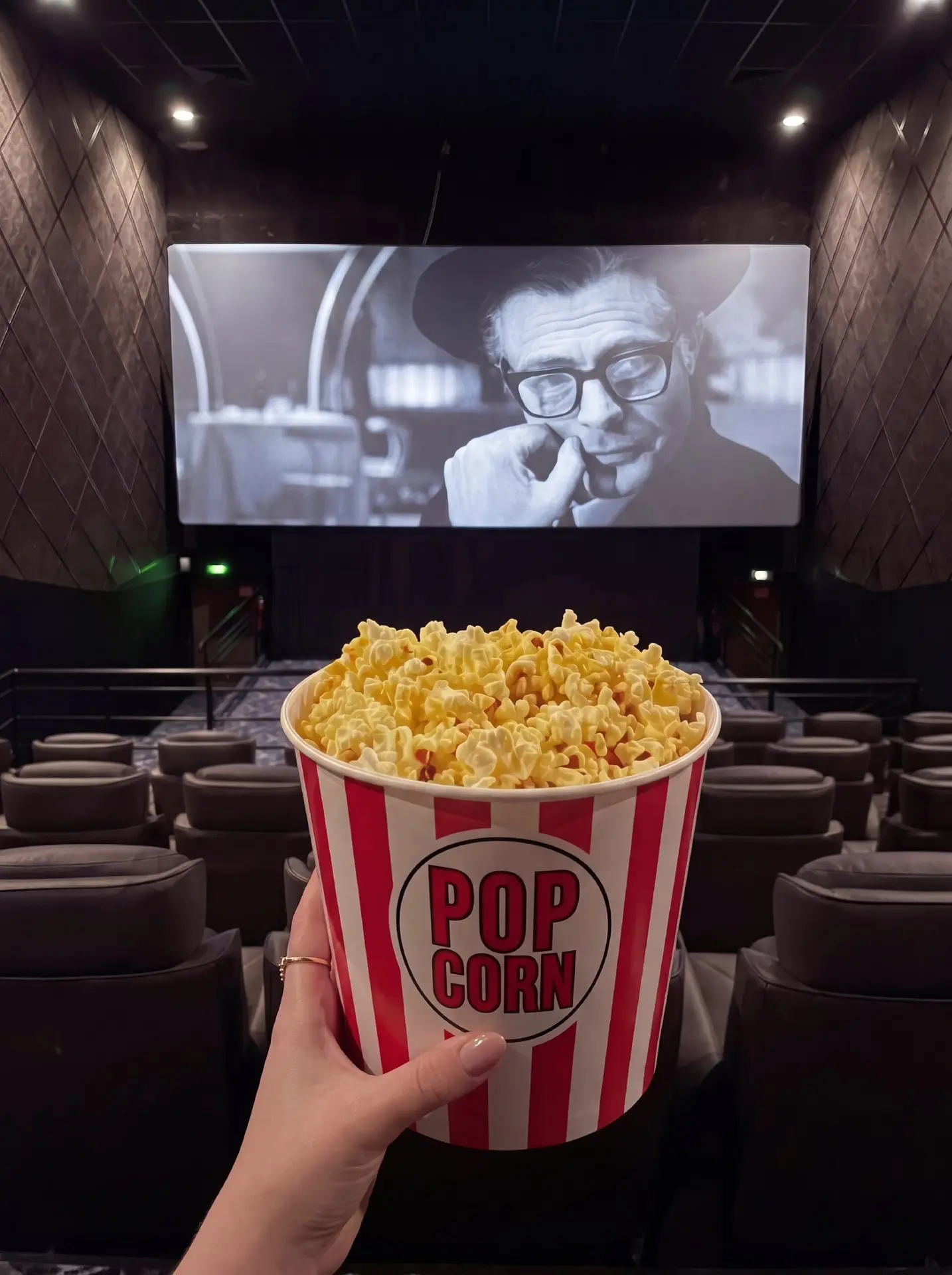 Приглашаем на арт-показ в Киномакс🎬

18 июня в 19:00 в Киномакс-Neo покажем легендарный фильм Федер