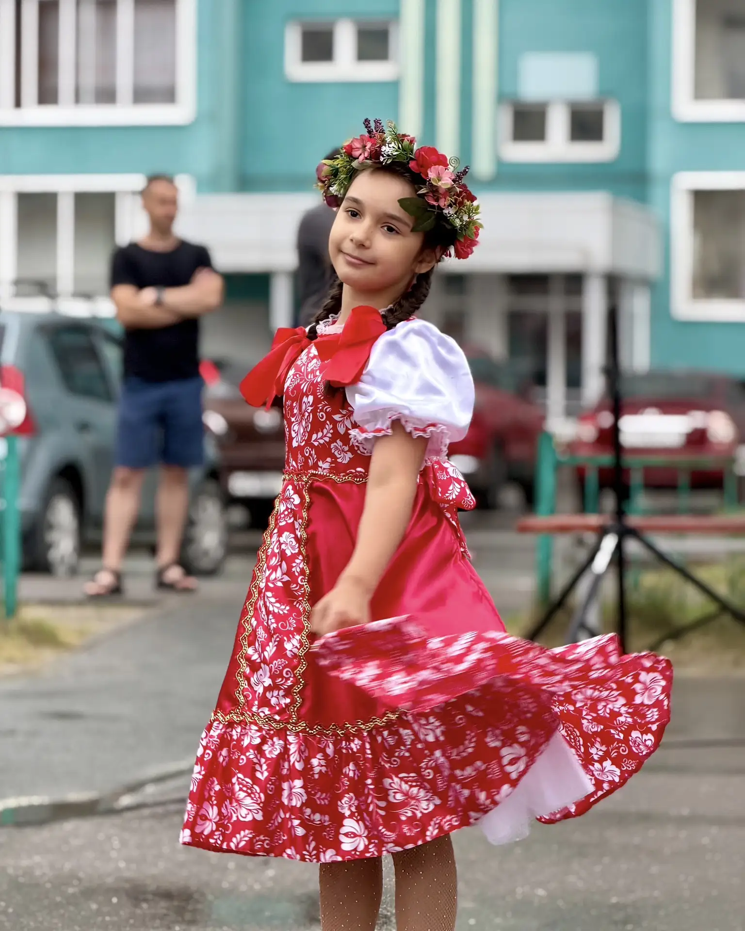 Сегодня микрорайон Радонежский наполнился особой атмосферой единства и гордости за Родину. Мы вместе