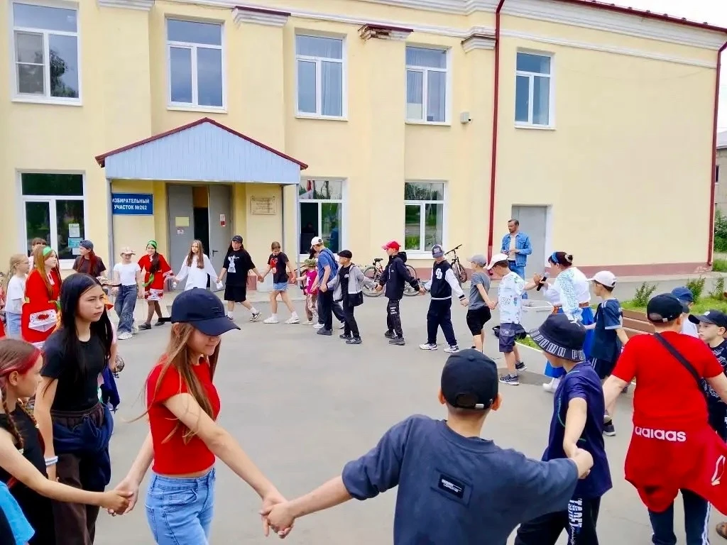 День науки и дружбы в лагере дневного пребывания! ✨👦🦸‍♂️

5 июня в лагере дневного пребывания прош