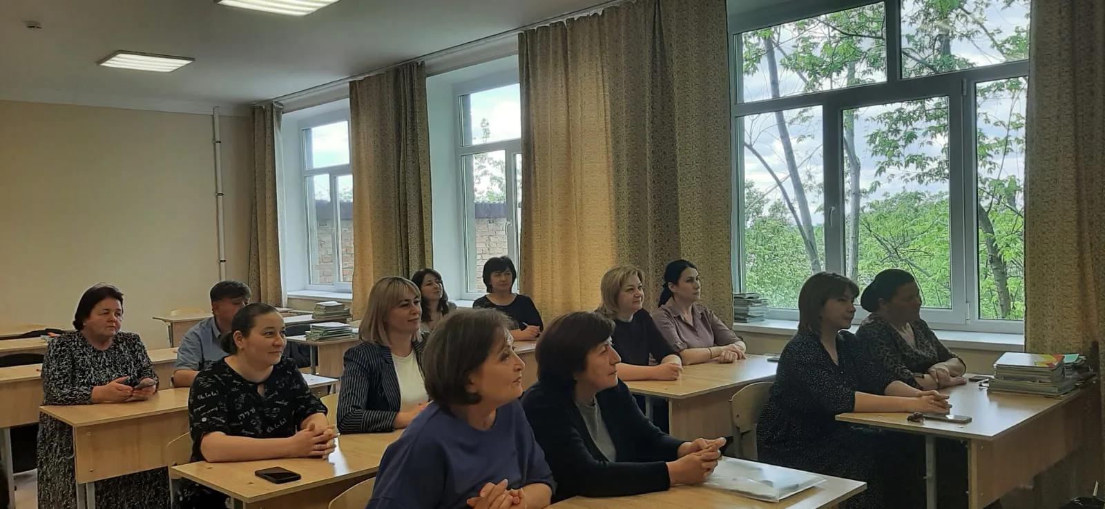 21 мая в 14.00ч.прошло обучение организаторов пунктов проведения экзаменов для основног...