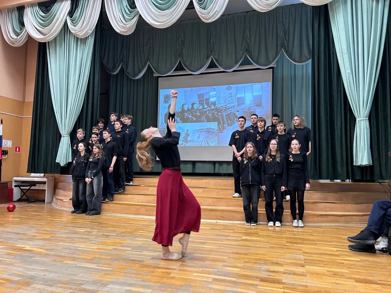 С Днем защитника Отечества!   🫡 В корпусе нашей школы по адресу ул. Санникова, 3к3 прошел традиционн