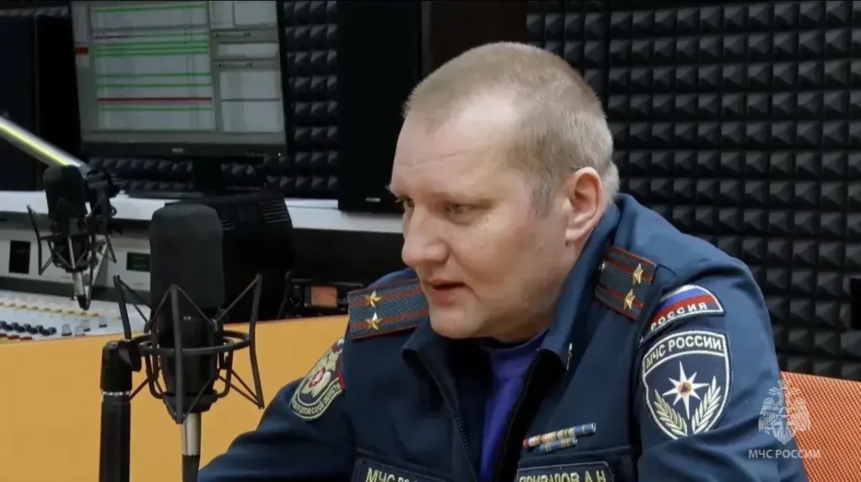 🎤7 мая — День радио и всех отраслей связи  Руководство и коллектив Главного управления МЧС России по