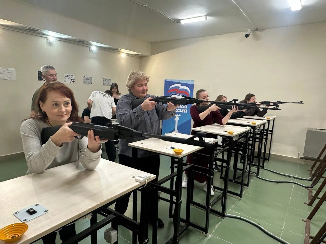 Накануне в «Инженерной школе» города Севастополя состоялся турнир по стрельбе, посвящён...