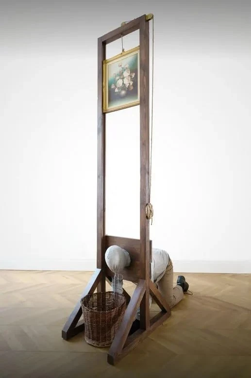«Казнь цветами», Марк Дженкинс, 2018