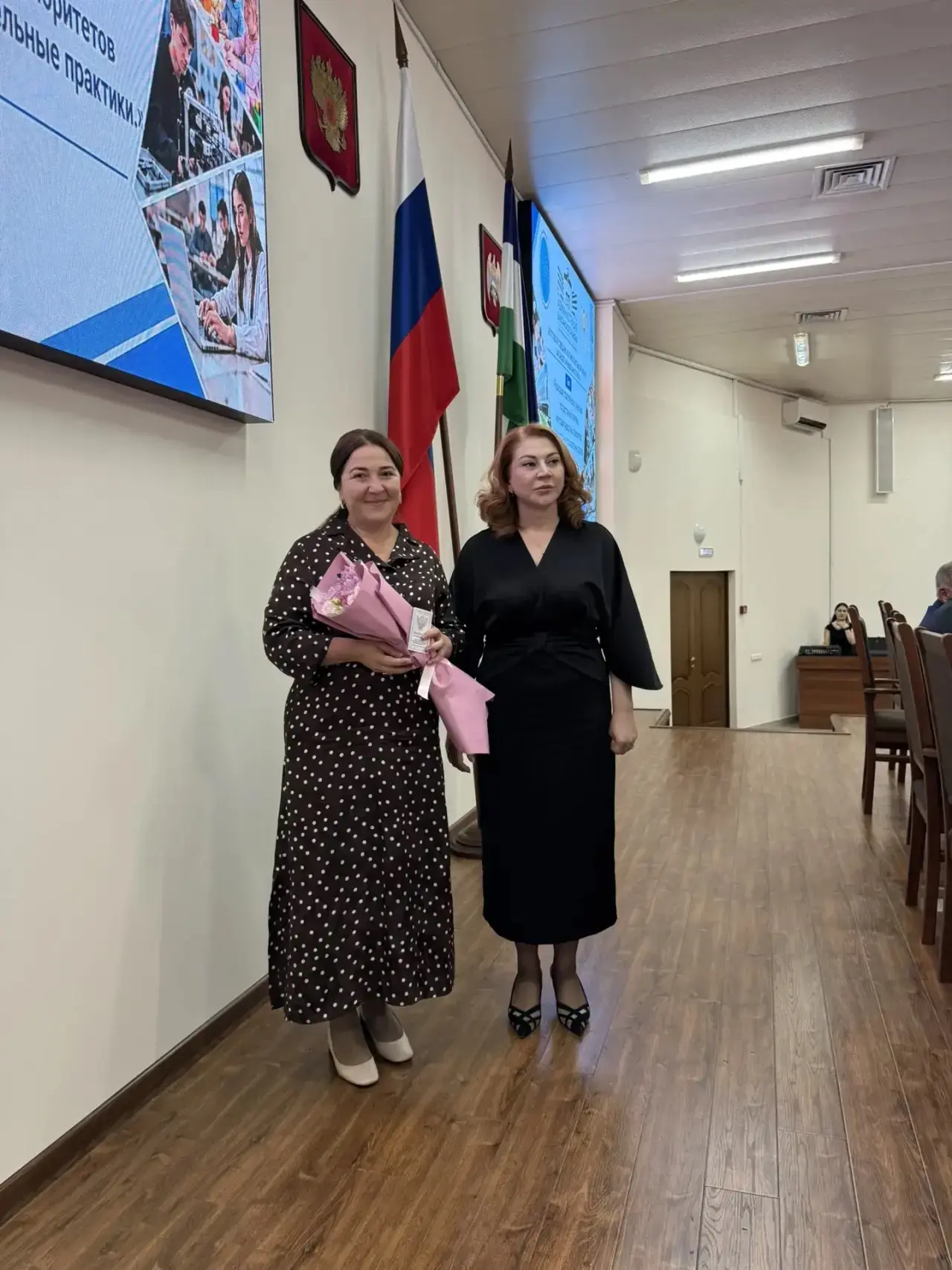 💫Мадина Хасановна, от всей души поздравляем со знаком «Отличник просвещения»!
