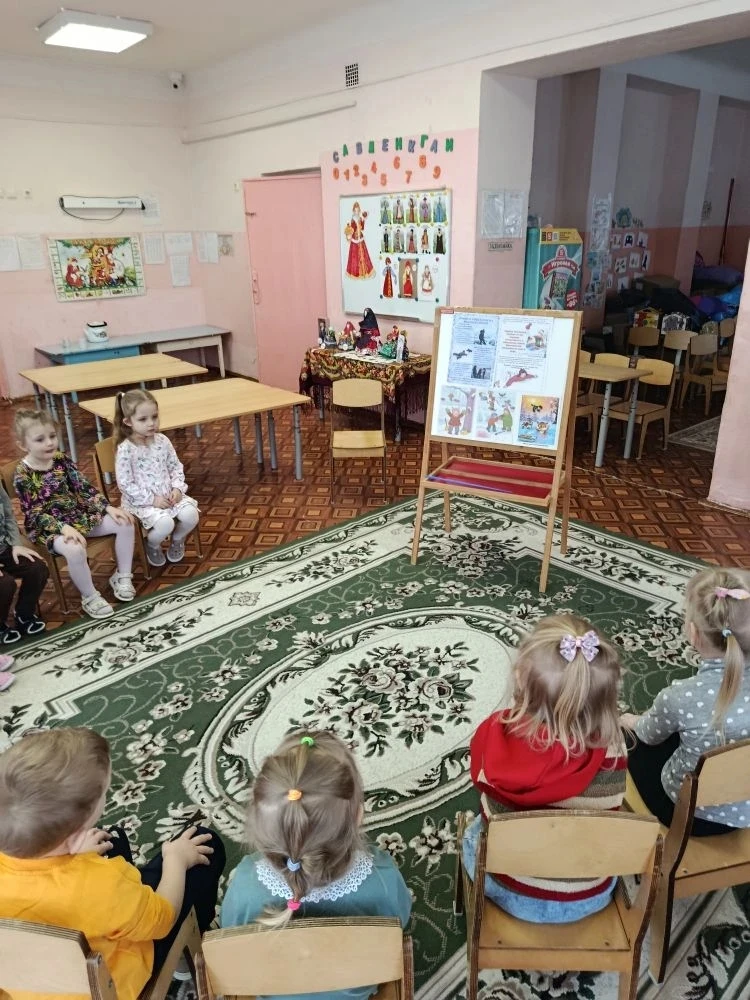 Беседа:"ОСТОРОЖНО ТОНКИЙ ЛЁД !"