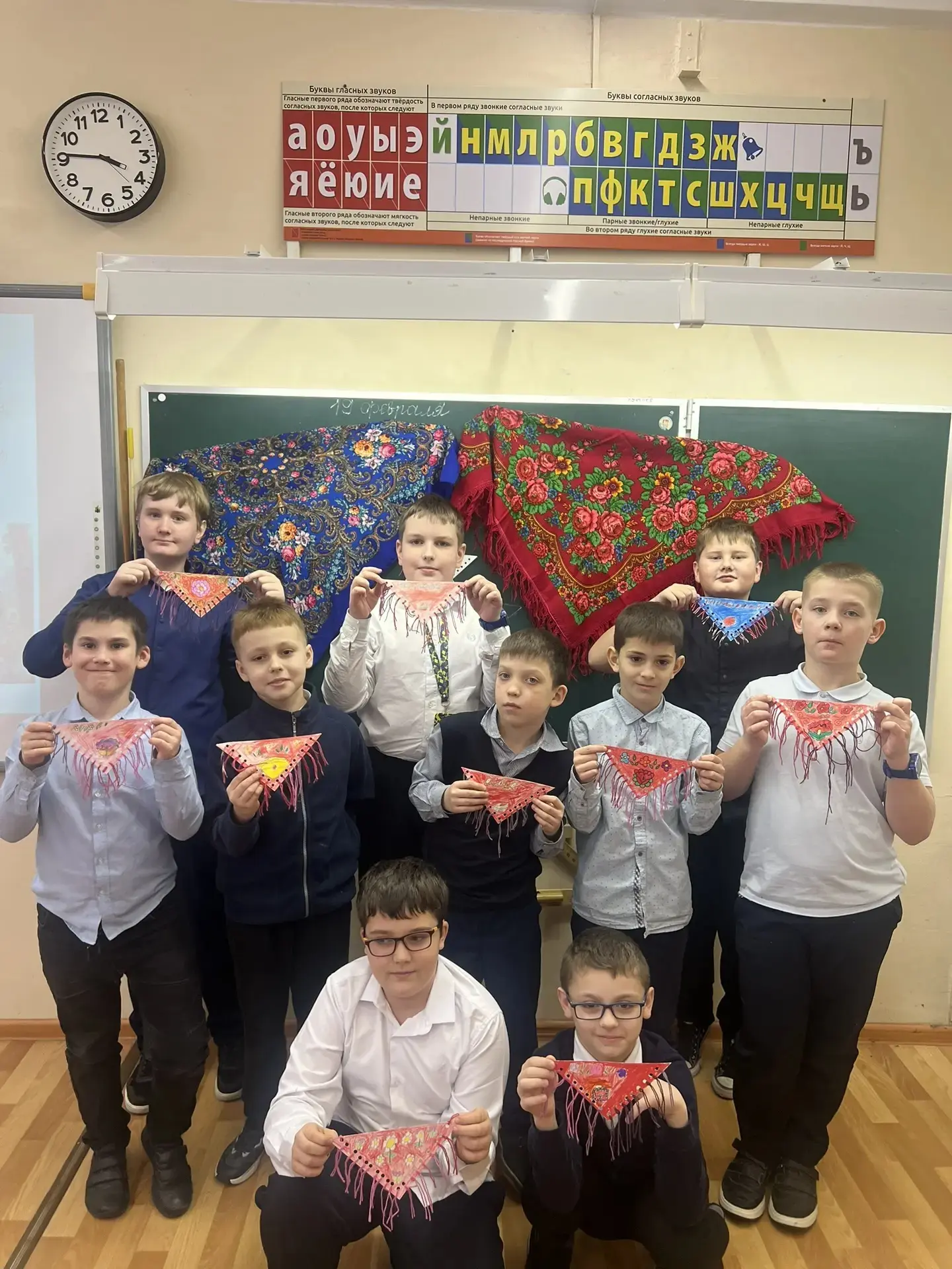 🧶 «Неделя народных промыслов Подмосковья».       В 3 классе прошёл необычный урок, посвящённый павло