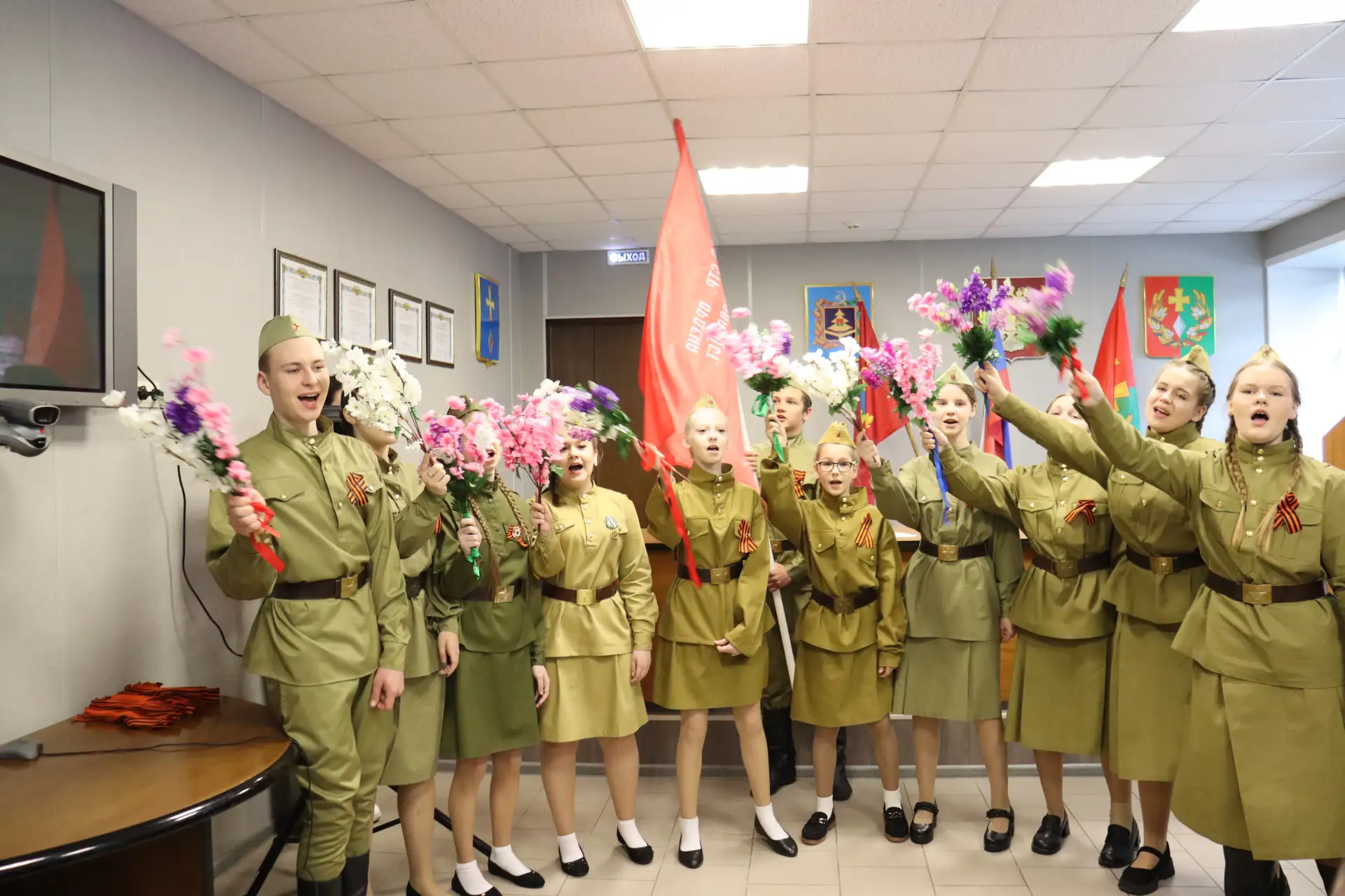 Фронтовая бригада "Тридцатка" приехала к Вам!