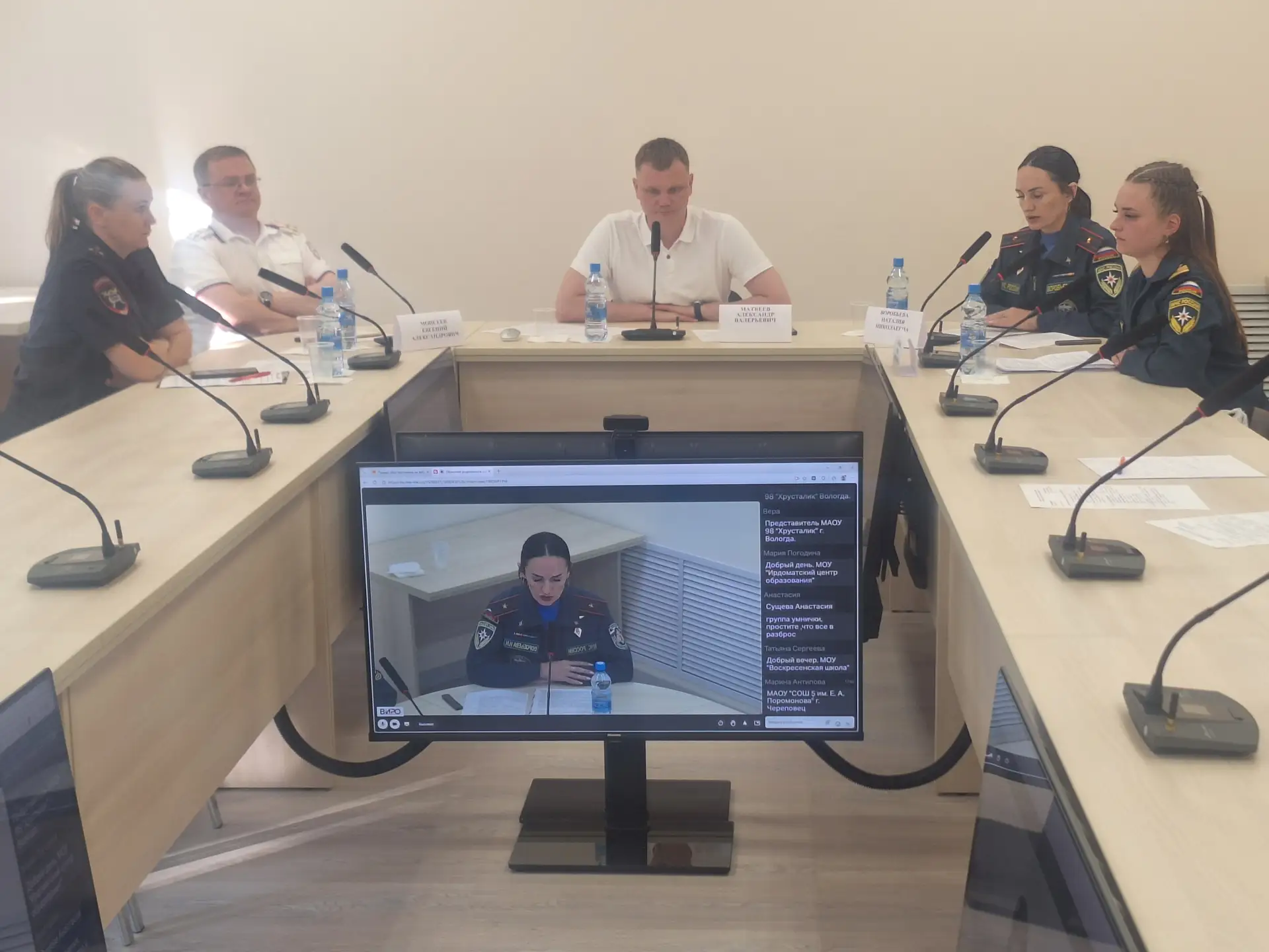 Безопасность детей летом обсудили на областном родительском собрании